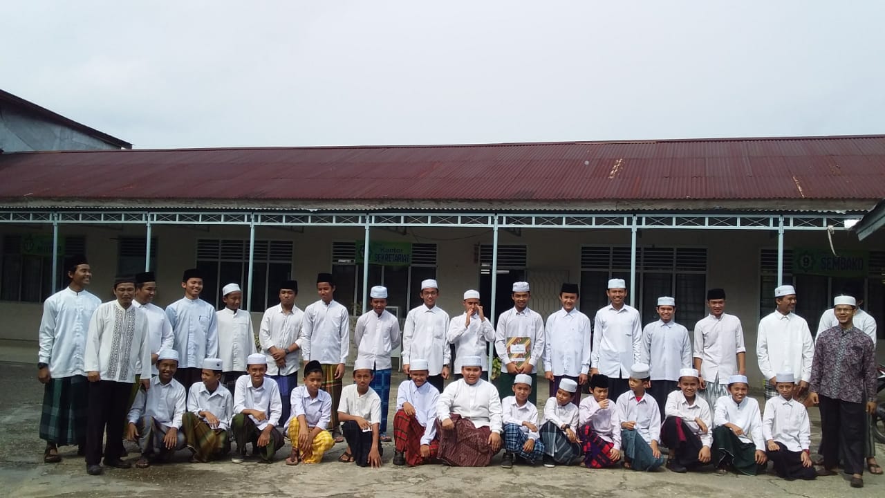 Pondok Pesantren Al-badr utus Santri dan santriwati MQK ke Jepara